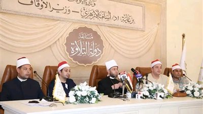 أسامة الأزهري يتفقد لجان التصفيات من مسجد عمرو بن العاص