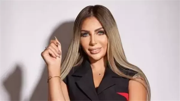سارة خليفة