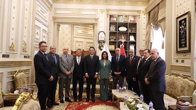 محكمة النقض تستقبل وفد الأكاديمية الوطنية للتدريب لتهنئة رئيسها بالمنصب الجديد 
