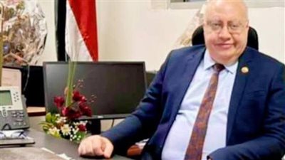 جمارك مطار القاهرة تحبط محاولات تهريب عملات اثرية ومخدرات و زمرد و شهادات ثانوية مزورة