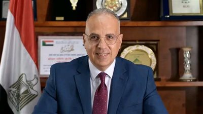 وزير الري يبحث مجهودات إحلال وصيانة محطات رفع المياه