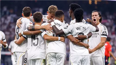 مبابي وماستانتونو يقودان هجوم ريال مدريد أمام أوفييدو.. وفينيسيوس على الدكة