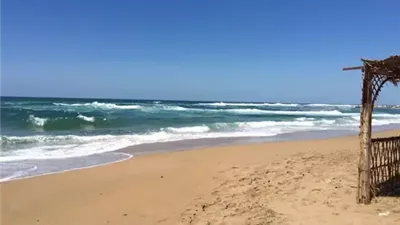 الإسكندرية تقرر إغلاق شواطئ القطاع الغربى.. اليوم 