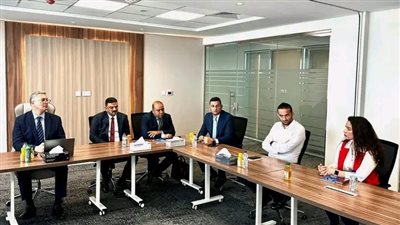 وزير البترول والثروة المعدنية يتفقد مقر شركة إنبي في أبوظبي