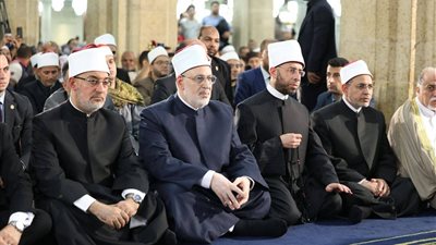 الأزهر يحتفي بالمولد النبوي الشريف بحضور قيادات دينية وسياسية