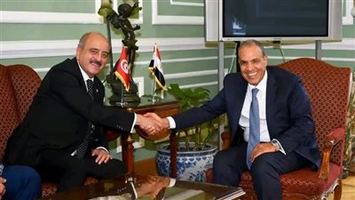 وزير الخارجية ونظيره التونسي يؤكدان وحدة الصف العربي  لمساندة الشعب الفلسطيني 