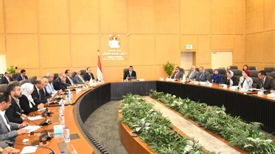 وزير الإسكان يترأس اجتماع اللجنة التنسيقية العليا لرؤساء المدن الجديدة