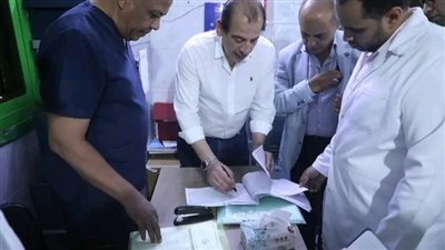 نائب وزير الصحة يتفقد مستشفيي الخارجة التخصصي وصدر الخارجة لتعزيز الخدمات الصحية
