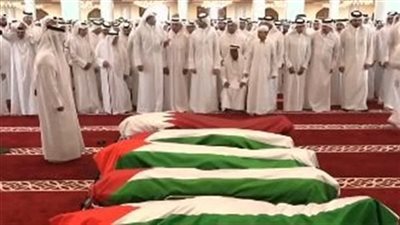 أمير قطر يشارك في مراسم تشييع ضحايا الهجوم الإسرائيلي على الدوحة