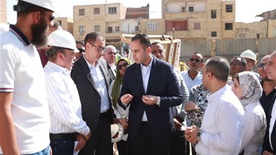 نائب وزير الصحة يتفقد منشآت صحية ومعهد الفني ببني سويف