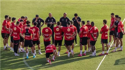 الأهلي يرفع نسق التحضيرات قبل مواجهة إنبي في دوري نايل