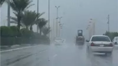 عواصف ورياح قوية تضرب المملكة المتحدة وتحذيرات من اضطرابات محتملة