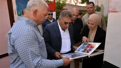 محافظ الدقهلية: إطلاق مسابقة لأفضل مدرسة وأفضل فصل وتكريم المتفوقين لتشجيع التميز بين الطلاب