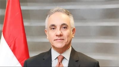مساعد وزير العدل محمود الشريف يعتذر عن منصبه استعدادًا لانتخابات نادي القضاة