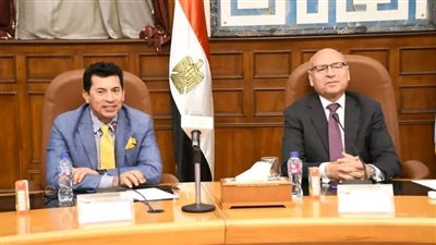 وزير الشباب والرياضة ومحافظ القاهرة يطلقان مبادرة 