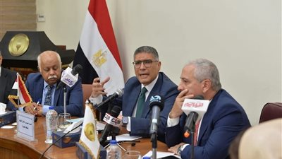 في ندوة موسعة بـ