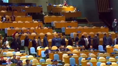 انسحاب جماعي من قاعة الأمم المتحدة احتجاجًا على كلمة نتنياهو