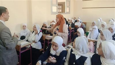 د جوده  يتفقد مدارس إدارة الحامول بكفرالشيخ 