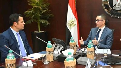 وزير الاستثمار يستعرض مع وفد صندوق النقد الدولي الجهود المبذولة لدعم وتحسين مناخ الاستثمار 