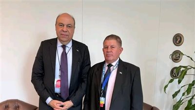 «وزير الطيران المدني» يبحث مع وفد كوبا إمكانية التمهيد لتوقيع اتفاقية نقل جوي