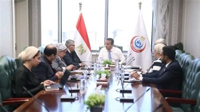 نائب رئيس مجلس الوزراء ووزير الصحة يترأس اجتماعًا لمتابعة تقدم المشروعات الصحية القومية