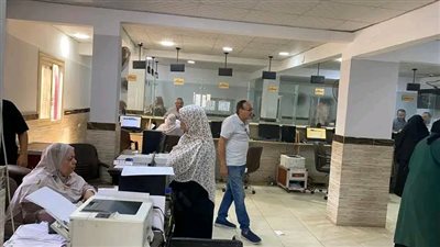 محافظ الدقهلية: نتابع بشكل دوري انتظام العمل وتقديم الخدمات للمواطنين بالمراكز التكنولوجية 