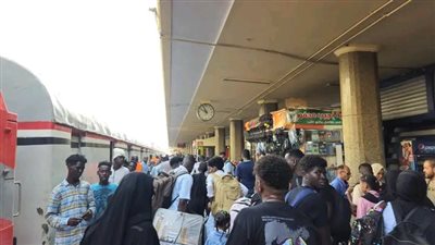 الهيئة القومية لسكك حديد مصر تُسيّر الرحلة الثانية والعشرين لقطارات العودة الطوعية للأشقاء السودانيين