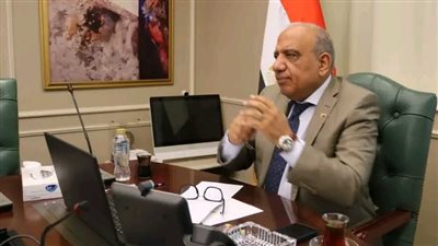 وزير الكهرباء يتابع مجريات تنفيذ خطط وبرامج التدريب بشأن تطوير 