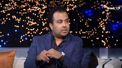 محمد فتحي: تصوير الخلافات على السوشيال ميديا يشوه الحقائق ويوجّه الرأي العام بالعاطفة