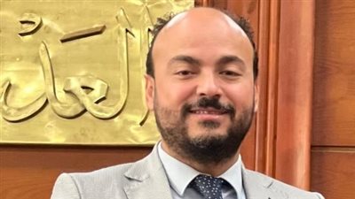 المحامي أحمد الشناوي: المتهم أنهى حياة جاره بدافع الشرف بعد ضبط زوجته في أحضانه 
