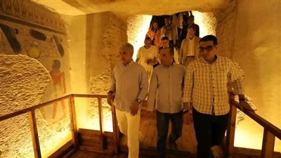وزير السياحة والآثار يفتتح مقبرة الملك أمنحتب الثالث بمنطقة وادي الملوك بالبر الغربي بالأقصر