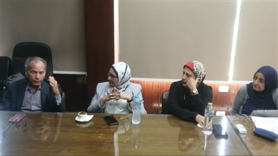 مركز تميز بنك العينات الحيوية بمعهد تيودور بلهارس يستضيف نخبة من الخبراء في لقاء دولي لتعزيز التعاون