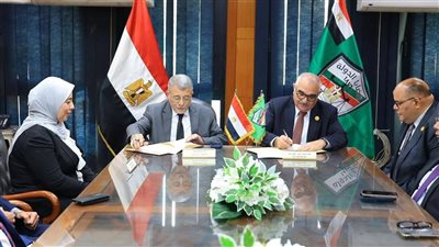 بالصور.. هيئة قضايا الدولة وهيئة الأوقاف توقعان بروتوكول تعاون لتعزيز التكامل المؤسسي