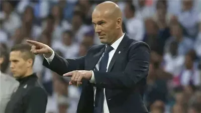 زيدان عازم على تولّي قيادة الديوك وريال مدريد يستبعد عودته