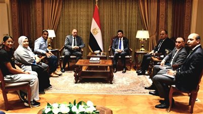 فى ضوء الحرص على التواصل المستمر مع ابطال مصر .. وزير الرياضة يلتقي بطلة مصر والعالم فى الخماسي الحديث 