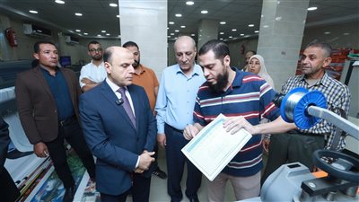 محافظ كفرالشيخ يتفقد أعمال تطوير المطبعة المركزية بالمحافظة.