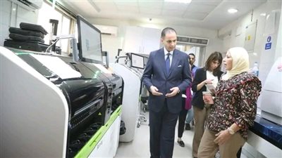 نائب وزير الصحة يجري جولة مفاجئة بالقاهرة ويتفقد المعامل المركزية ومستشفى المنيرة العام