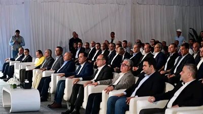 رئيس الوزراء يشهد إعادة تشغيل مصنع الشركة المصرية لبلوكات الأنود الكربونية بالسخنة