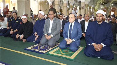 محافظ كفر الشيخ يشارك أبناء المحافظة الاحتفال بمولد العارف بالله إبراهيم الدسوقي