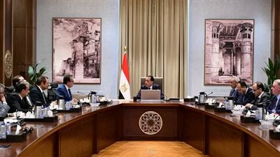 رئيس الوزراء يتابع إجراءات وخطوات بدء تطبيق المرحلة الثانية لمنظومة التأمين الصحي الشامل