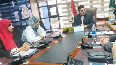 الدقهلية: السكرتير العام للمحافظة يعقد اجتماعا لمتابعة أعمال تطوير المناطق غير المخططة  
