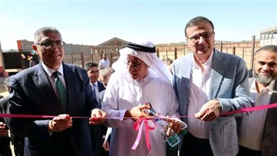 وزير الزراعة ومحافظ الجيزة يفتتحان مشروعات تنموية بالواحات البحرية