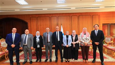 رئيس جامعة كفر الشيخ يستقبل فريق لجنة الهيئة القومية لضمان جودة التعليم والاعتماد 
