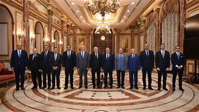 النائب العام يزور رئيس مجلس الشيوخ لتهنئته بتوليه المنصب الجديد