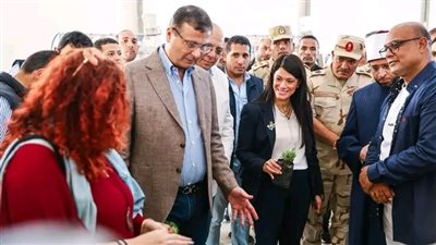 وزراء التخطيط والزراعة والأوقاف يتفقدون 