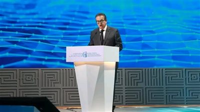وزير الصحة يشارك في جلسة حوارية بعنوان 