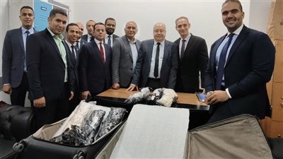 جمارك مطار القاهرة تتصدي لهجمات مهربي المخدرات بضبط عشرين كيلو مجددا