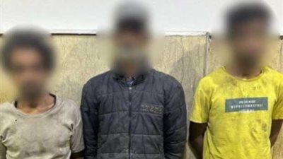 لإتيانهم أفعالاً غير لائقة أمام مدرسة.. الداخلية تضبط 3 عاطلين بالقليوبية اعترفوا بالواقعة وبالتسول
