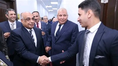 وزير العدل يفتتح مجمع محاكم الوادي الجديد ومقر هيئتي قضايا الدولة والنيابة الإدارية بمجمع المصالح الحكومية