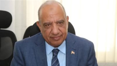 وزير الكهرباء يشهد توقيع اتفاقية لتوطين صناعة خلايا بطاريات تخزين الطاقة في مصر